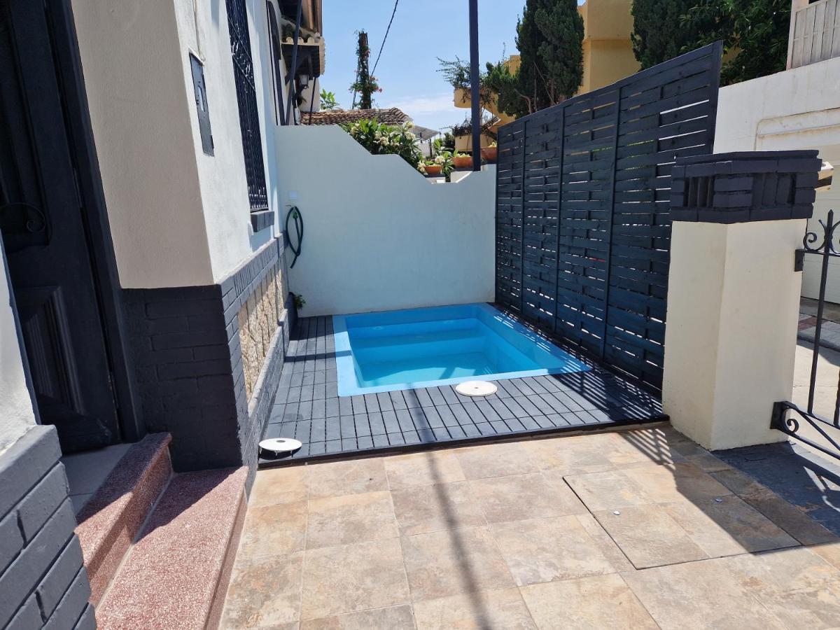 マラガ Del Parque Flats Balneario De Pinaヴィラ エクステリア 写真